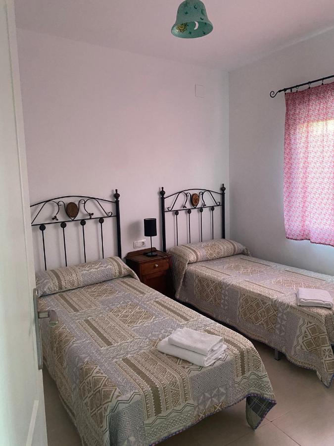 Almoharin Casa Rural Hnas Corral מראה חיצוני תמונה